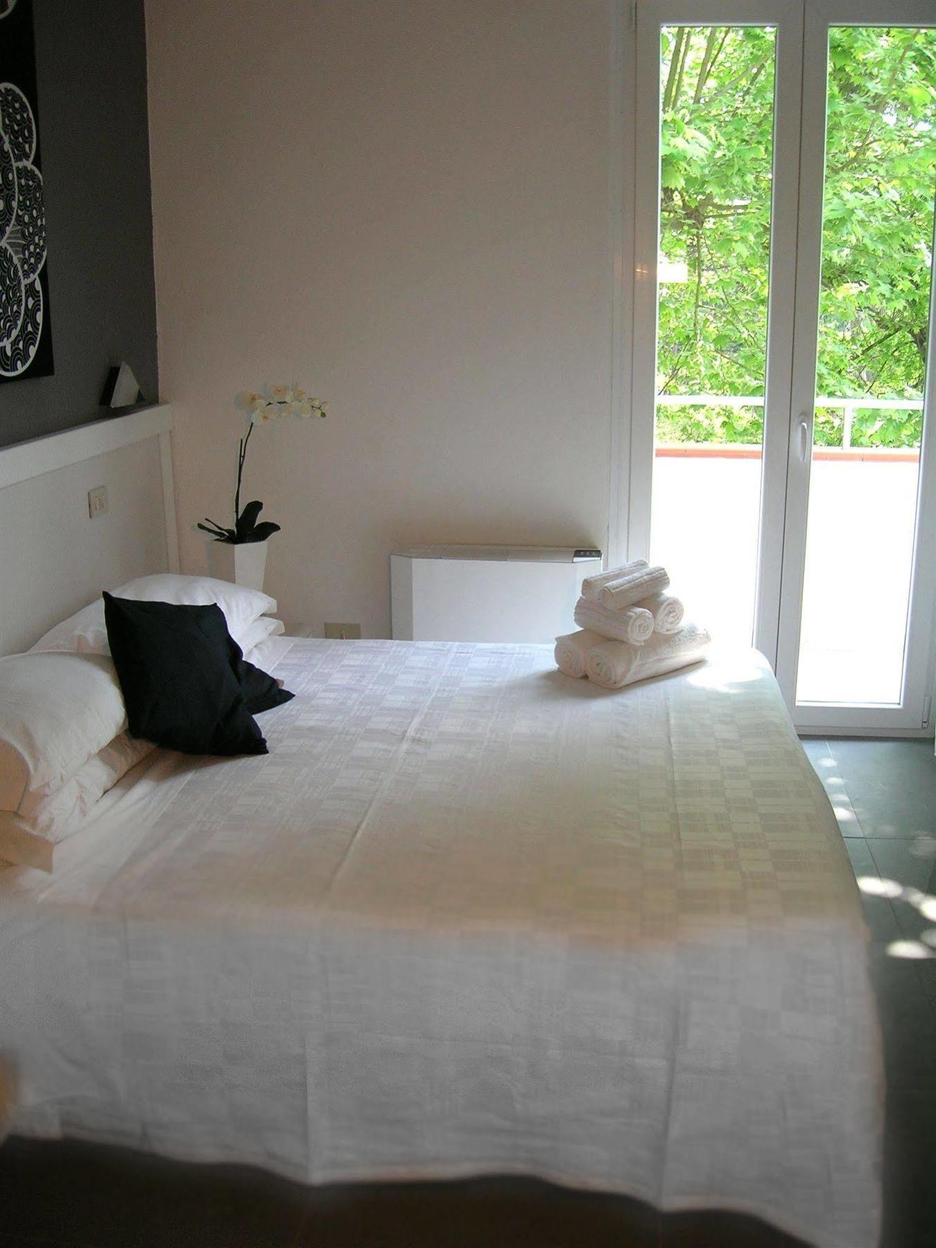 Hotel La Bussola مارينا دي ماسا المظهر الخارجي الصورة